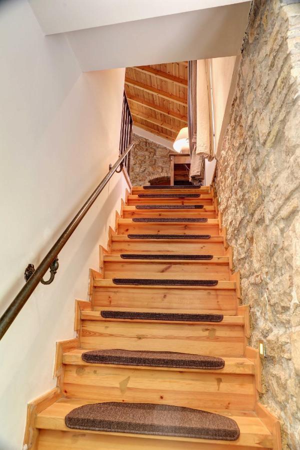 Luminous 2Bd Stone Apt In The Alleys Of Corfu Town Екстер'єр фото